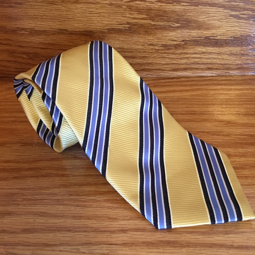 Donald J. Trump Signature Collection 100% Silk Tie